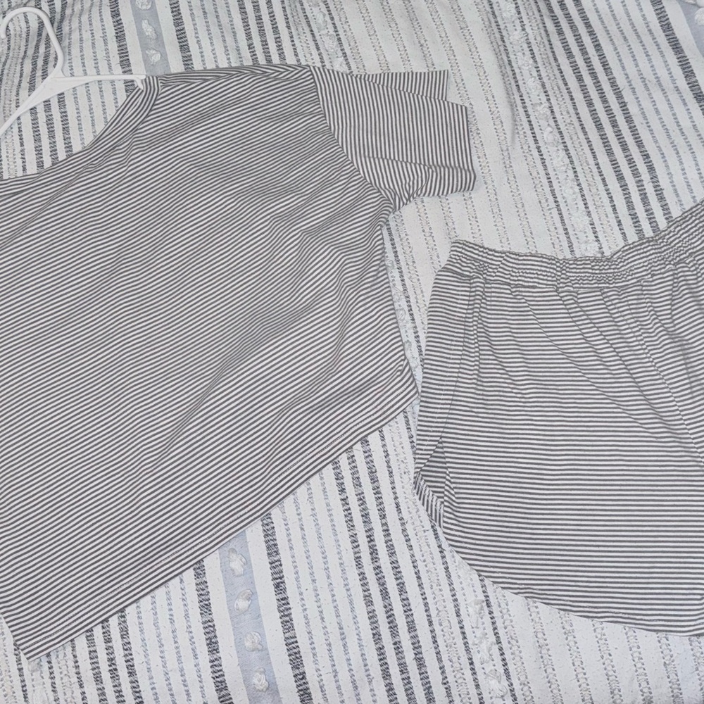 Striped Women's Sleepwear Set